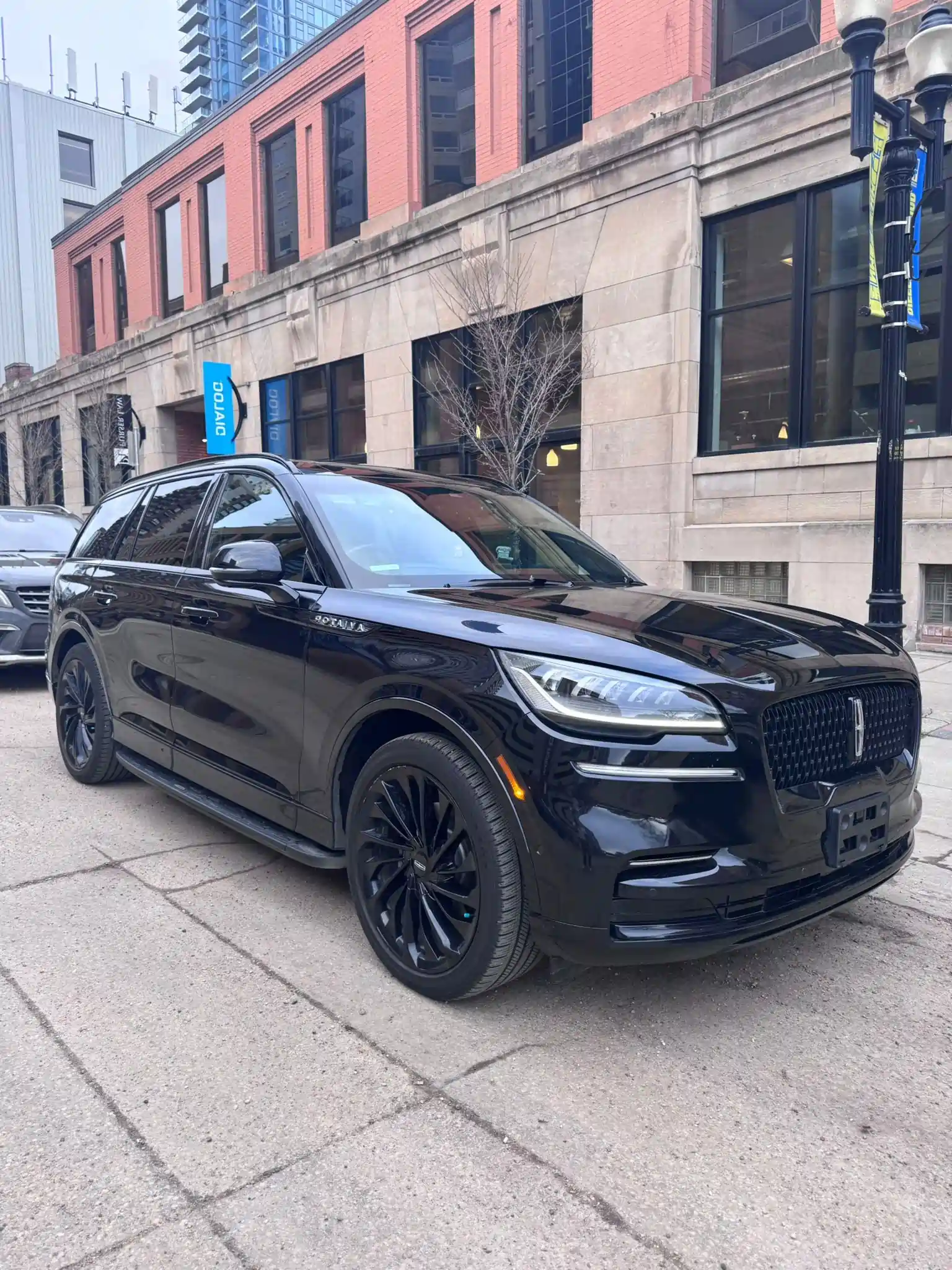 luxury suv chauffeur calgary service